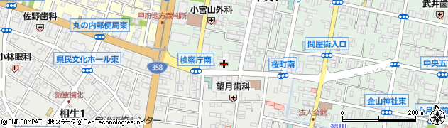 ファミリーマート甲府中央店周辺の地図