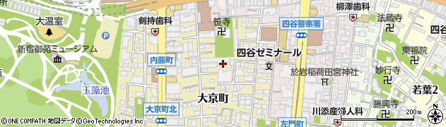 東京都新宿区大京町周辺の地図