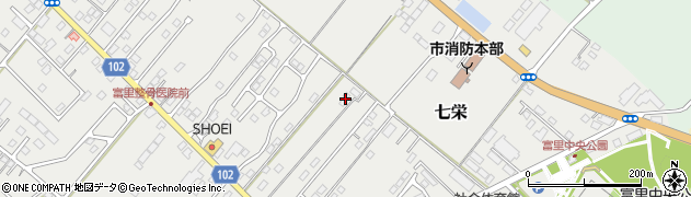 千葉県富里市七栄772-2周辺の地図