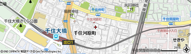 東京都足立区千住河原町周辺の地図