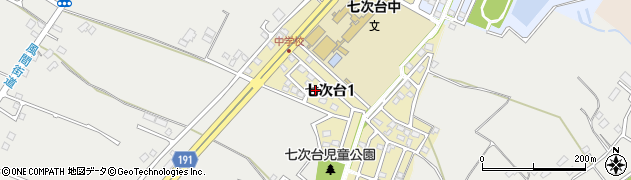 千葉県白井市七次台1丁目周辺の地図