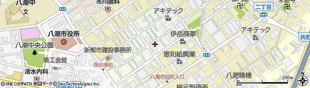 埼玉県八潮市中馬場22周辺の地図