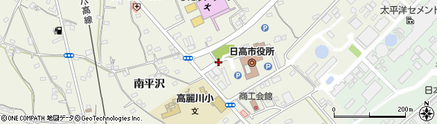 日高市役所周辺の地図