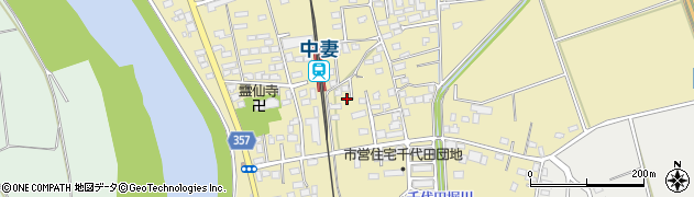 茨城県常総市中妻町703周辺の地図