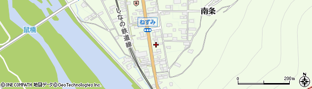 長野県埴科郡坂城町鼠266周辺の地図