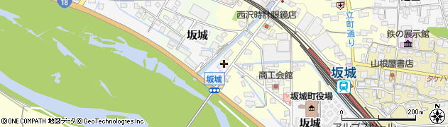 長野県埴科郡坂城町坂城10122周辺の地図