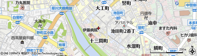 石川県金沢市十三間町中丁14周辺の地図