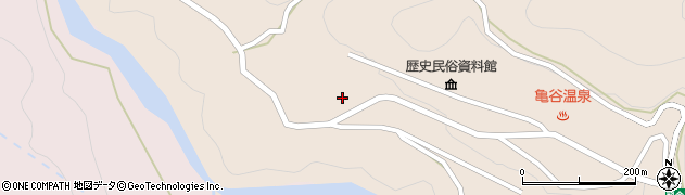 富山県富山市亀谷662周辺の地図