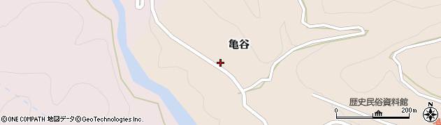 富山県富山市亀谷692周辺の地図
