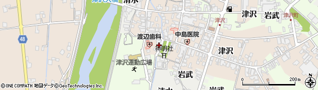富山県小矢部市津沢528周辺の地図