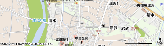 富山県小矢部市津沢389周辺の地図