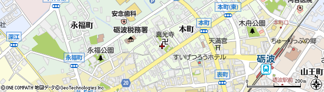 富山県砺波市本町8周辺の地図