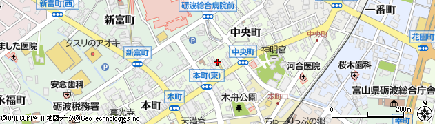 三輪食料品店スーパー部周辺の地図