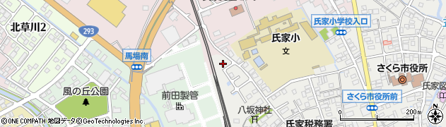 栃木県さくら市氏家2398-20周辺の地図