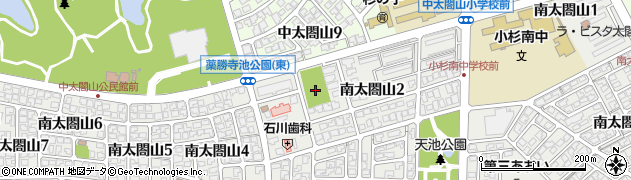 射水市赤坂公園周辺の地図