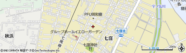 石川県かほく市七窪ヘ132周辺の地図