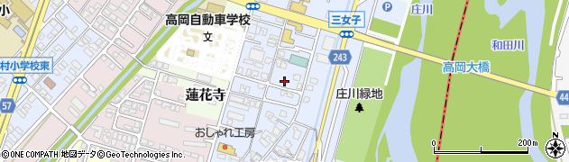 富山県高岡市三女子135周辺の地図