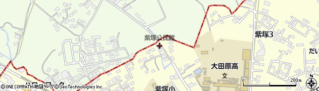 紫塚公民館周辺の地図