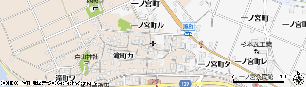 石川県羽咋市滝町レ13周辺の地図