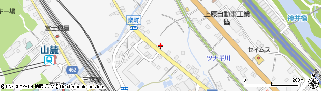 山田屋建築周辺の地図