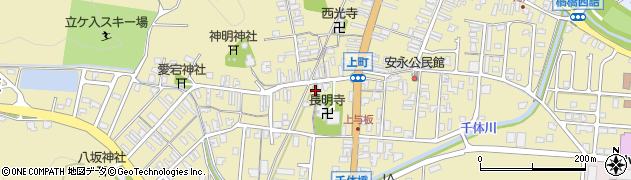新潟県長岡市与板町与板52周辺の地図