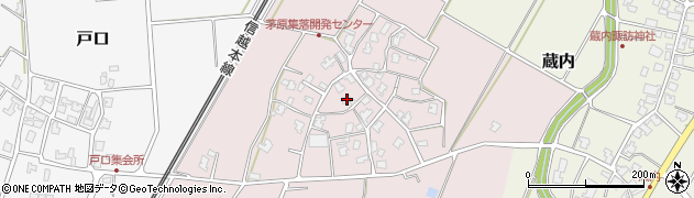 新潟県三条市茅原885周辺の地図