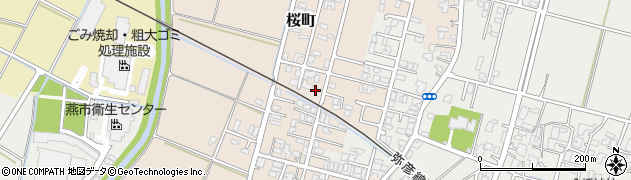新潟県燕市桜町823周辺の地図