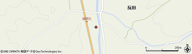 福島県川俣町（伊達郡）小島（岩阿久）周辺の地図