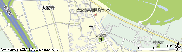 新潟県新潟市秋葉区大安寺418周辺の地図