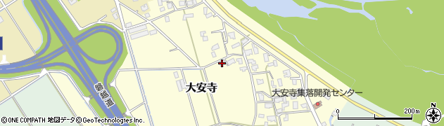 新潟県新潟市秋葉区大安寺1322周辺の地図