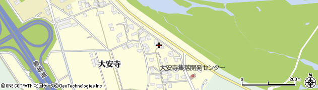新潟県新潟市秋葉区大安寺380周辺の地図