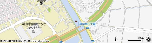 新井郷川周辺の地図