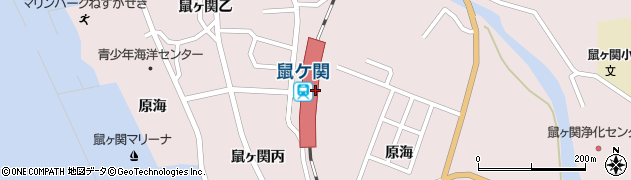 鼠ケ関駅周辺の地図