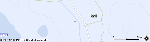 秋田県湯沢市皆瀬谷地頭52周辺の地図