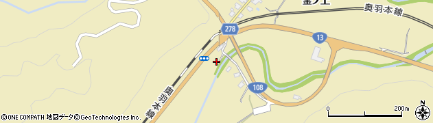 秋田県湯沢市上院内八丁新町9周辺の地図