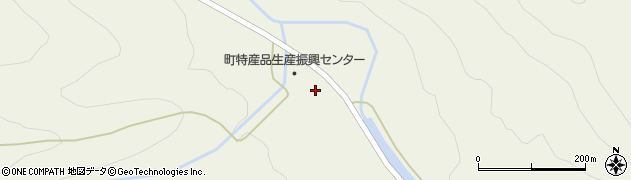 秋田県横手市増田町狙半内城ノ下83周辺の地図