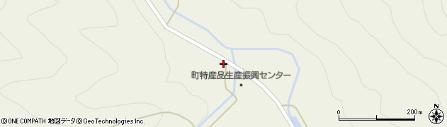 秋田県横手市増田町狙半内城ノ下27周辺の地図