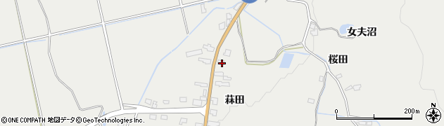 秋田県湯沢市三梨町菻田86周辺の地図