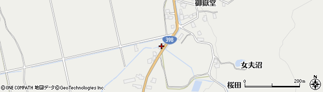 秋田県湯沢市三梨町菻田55周辺の地図