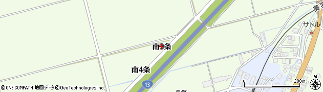 秋田県湯沢市岩崎（南３条）周辺の地図