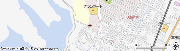 秋田県由利本荘市堤脇3周辺の地図
