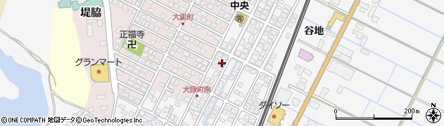 秋田県由利本荘市薬師堂谷地82周辺の地図