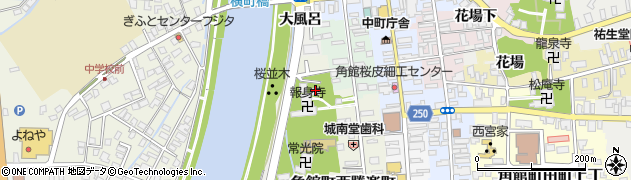 秋田県仙北市角館町西勝楽町10周辺の地図