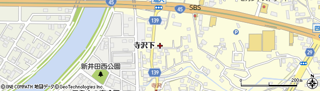 青森県八戸市新井田寺沢7周辺の地図