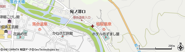 青森県黒石市板留宮下周辺の地図