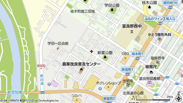 〒076-0033 北海道富良野市新富町の地図