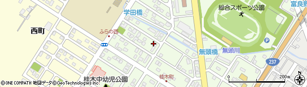 北海道富良野市桂木町周辺の地図