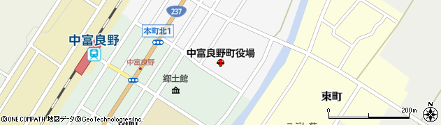 旭川信用金庫中富良野支店周辺の地図